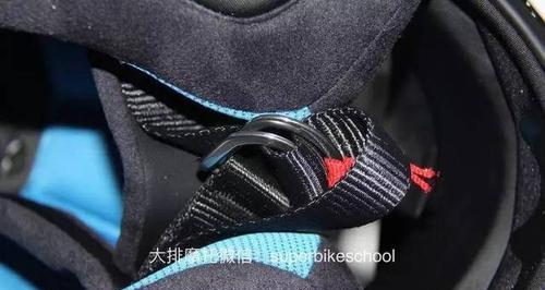 底座快拆蓝牙耳机的正确使用方法是什么？  第1张