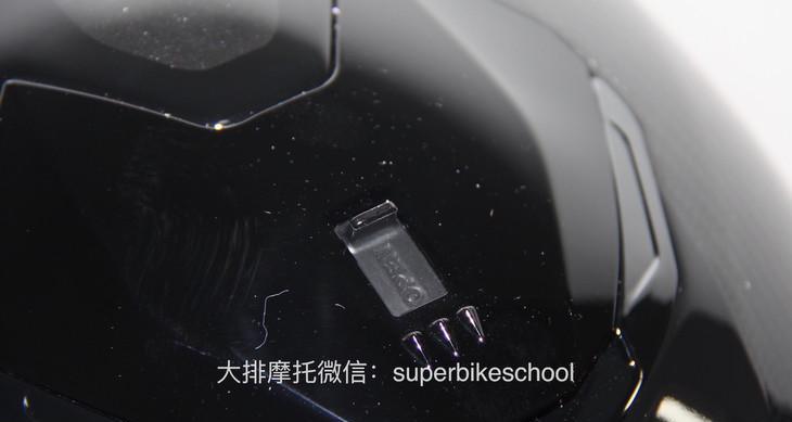底座快拆蓝牙耳机的正确使用方法是什么？  第2张