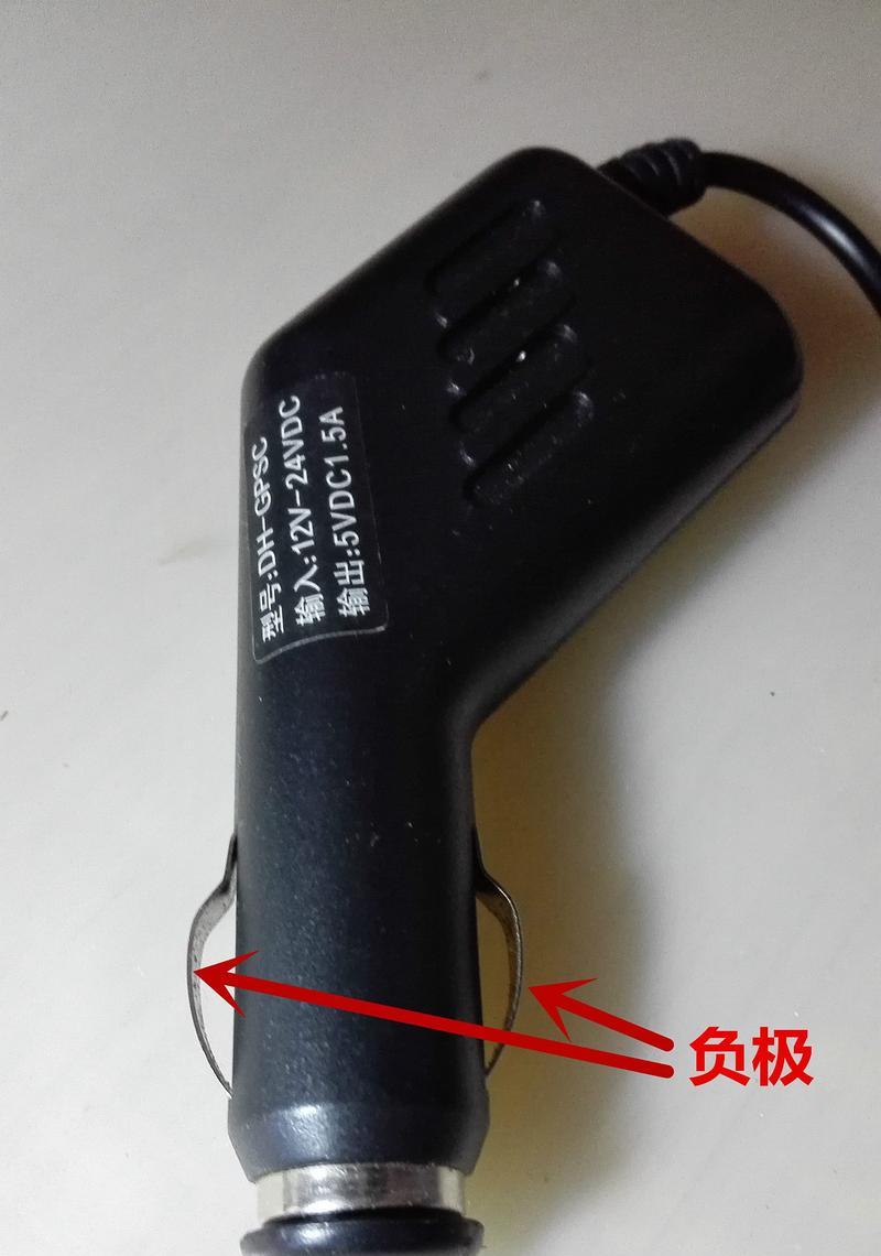 电瓶车上的小孔如何正确打开？  第1张