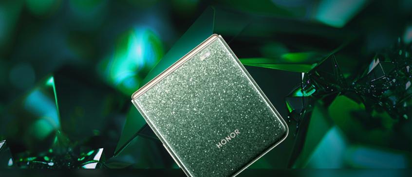 荣耀小折新机曝光：骁龙8sGen4+5500mAh+80W，8月正式发布  第4张