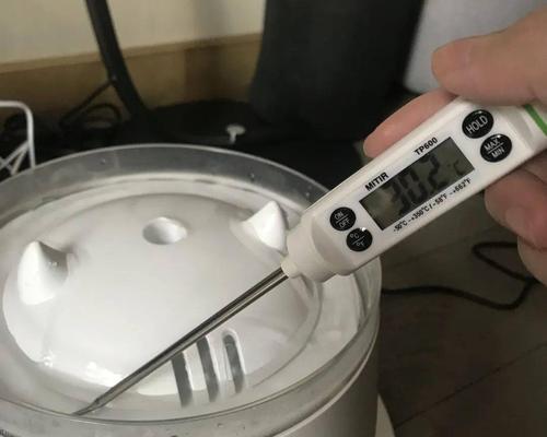 饮水机漏电的修理方法（保障家庭安全的关键措施及实用技巧）  第3张