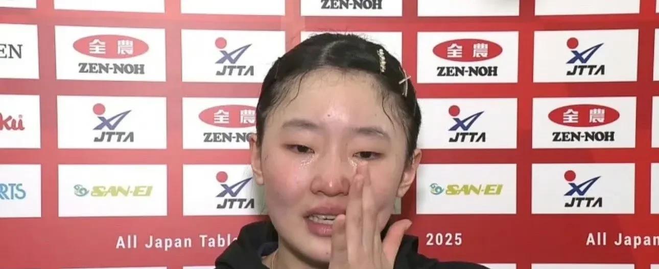 张本美和尴尬！控诉早田医疗暂停使用教练，张本智和决赛用了3个  第3张