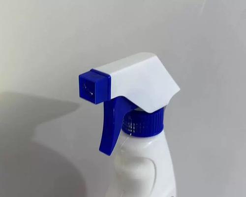 油烟机污油清洗方法（打造清新厨房空间）  第3张