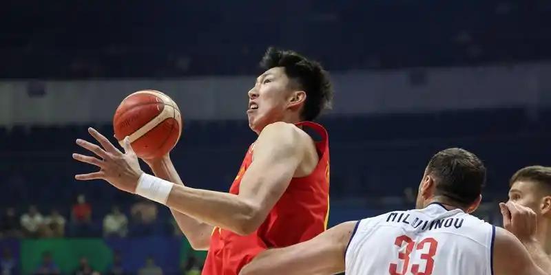实话实说，中国男篮史上能力差劲的主力球员，莫过于以下这四位  第16张
