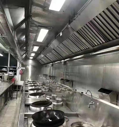 高效清洁平湖餐厅油烟机的方法（保持油烟机清洁）  第2张
