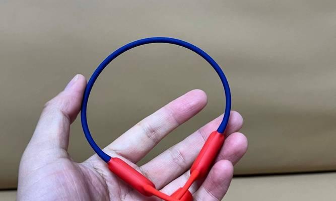 银行工作时可佩戴哪些类型的耳机？选择标准是什么？  第1张